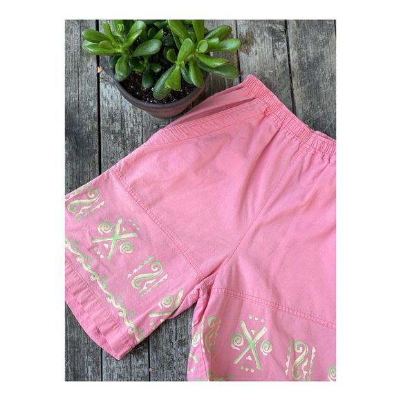 Vintage 80s 90s High Waist Shorts Bubblegum Pink Handpainted Floral - Picture 3 of 9